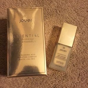 JOUER essential high coverage creme foundation